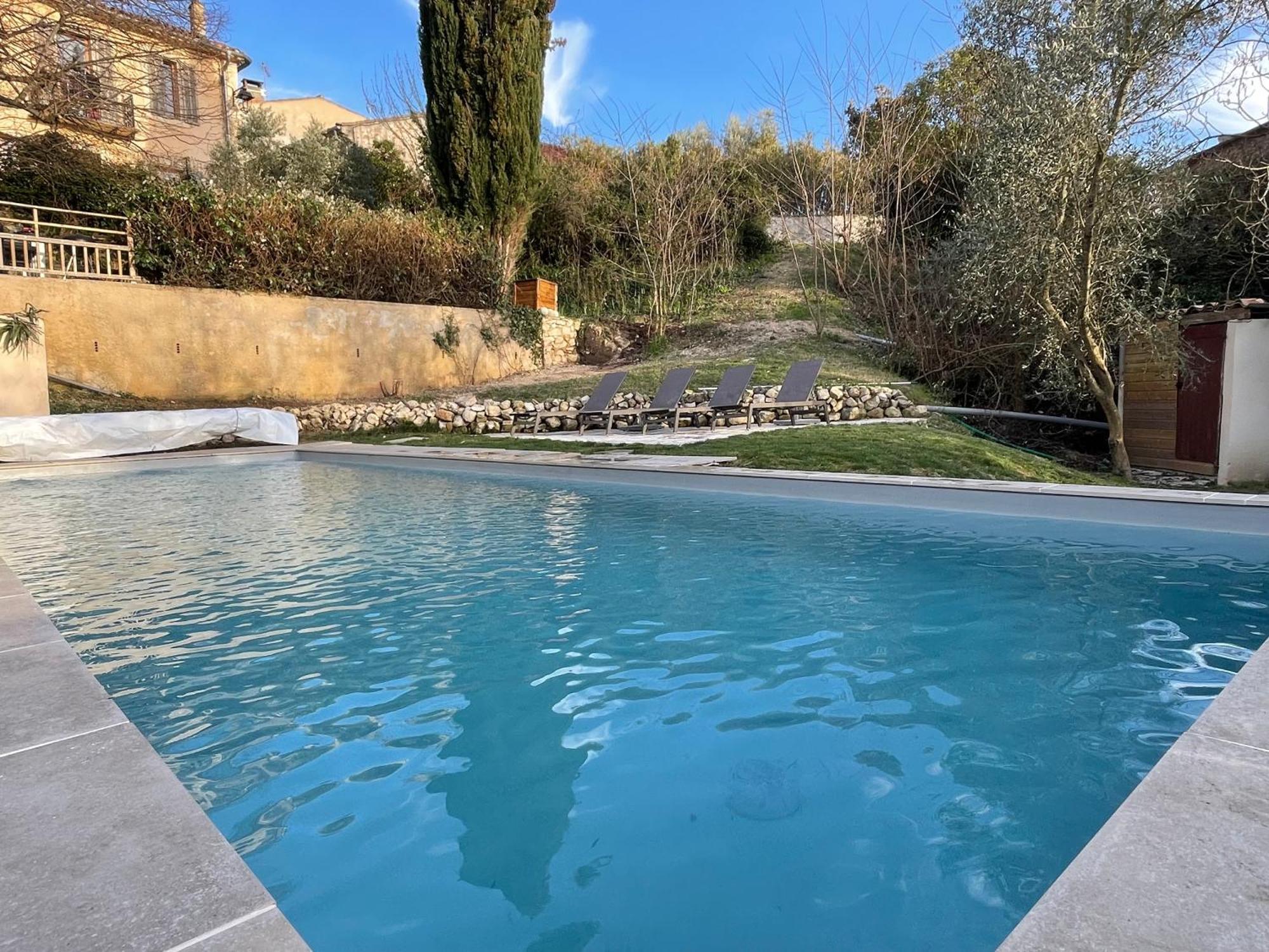 Maison&Jardin Coeur Luberon Peypin-d'Aigues Exterior foto